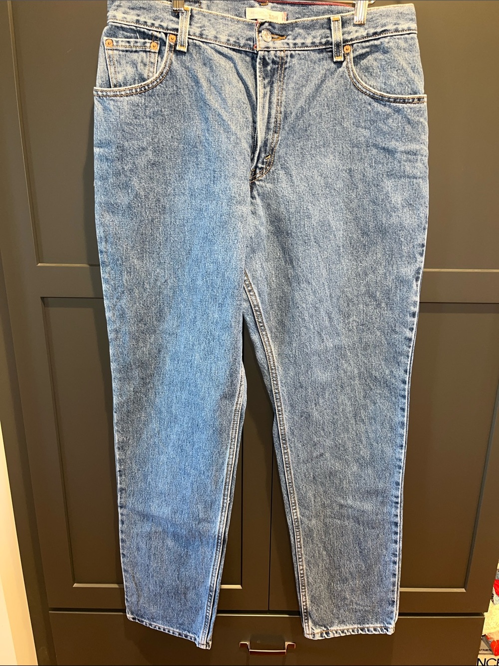 Levi’s Women’s 550 Relaxed Tapered Jeans
